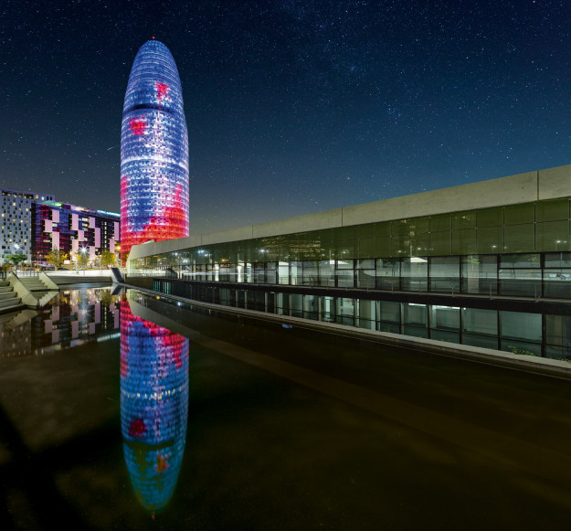 Ein Bild des Torre Agbar in Barcelona